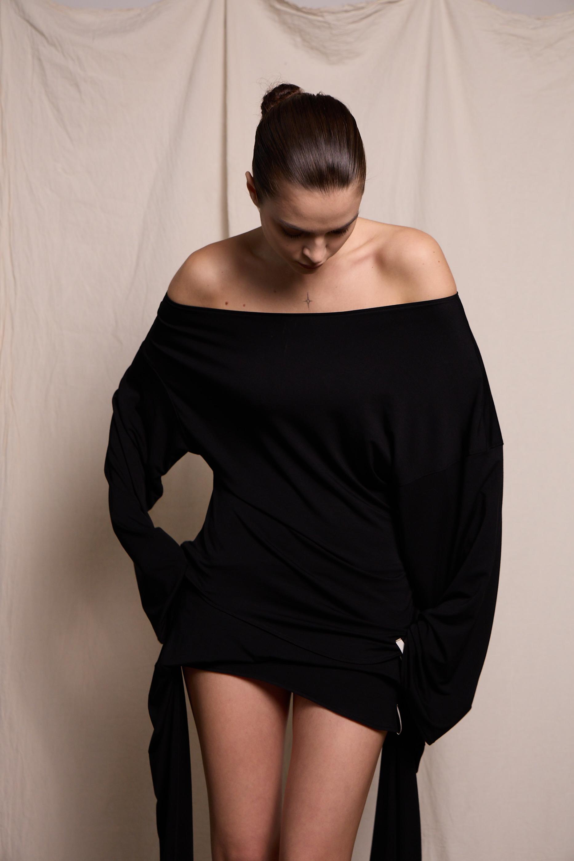 Samarina lookbook 2026 frame 3